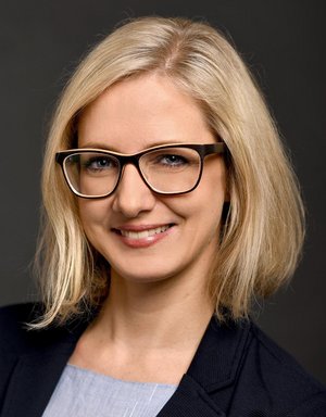 Dr. Katrin Mattiassich